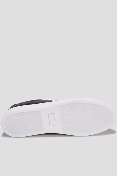 Baskets plates noir homme