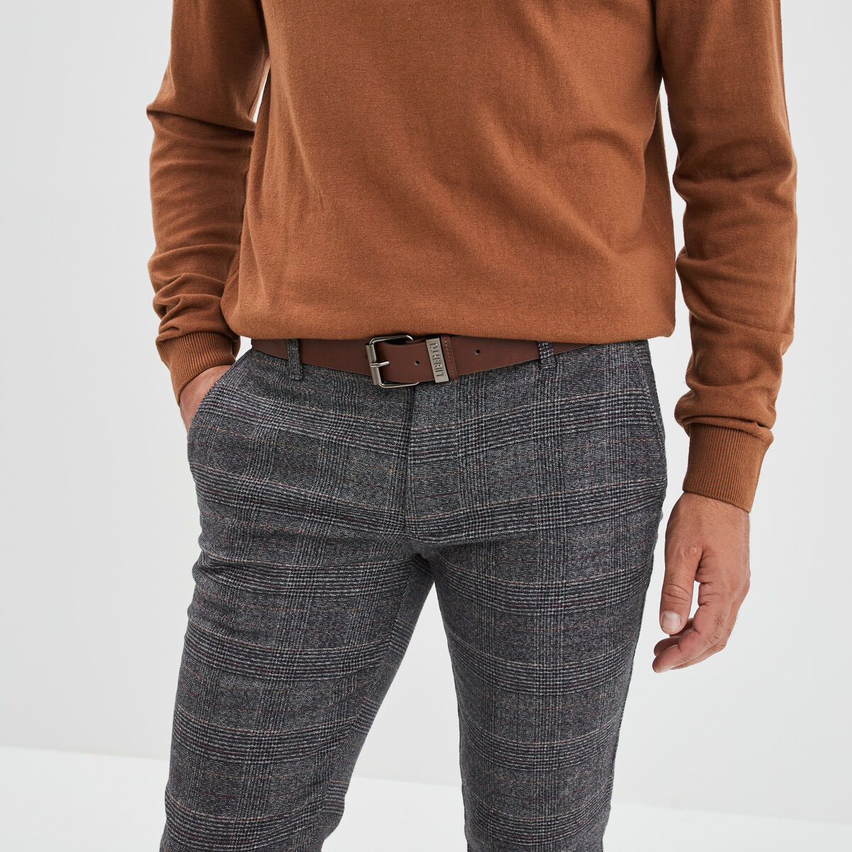 Ceinture avec boucle carr&eacute;e marron homme