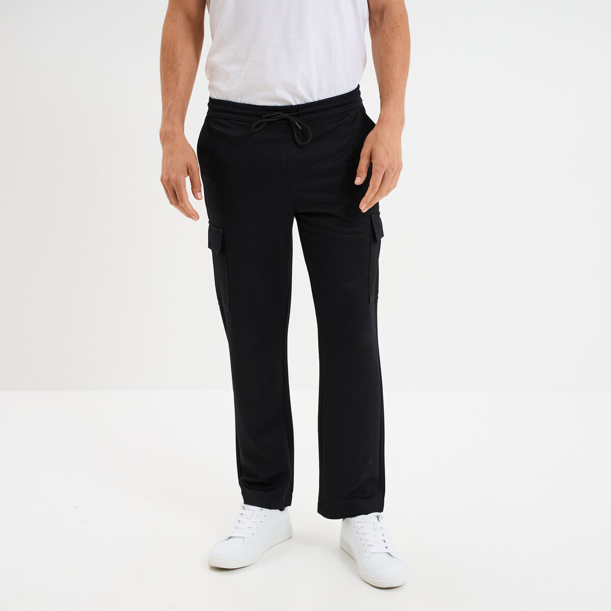 Pantalon cargo taille &eacute;lastiqu&eacute;e noir homme
