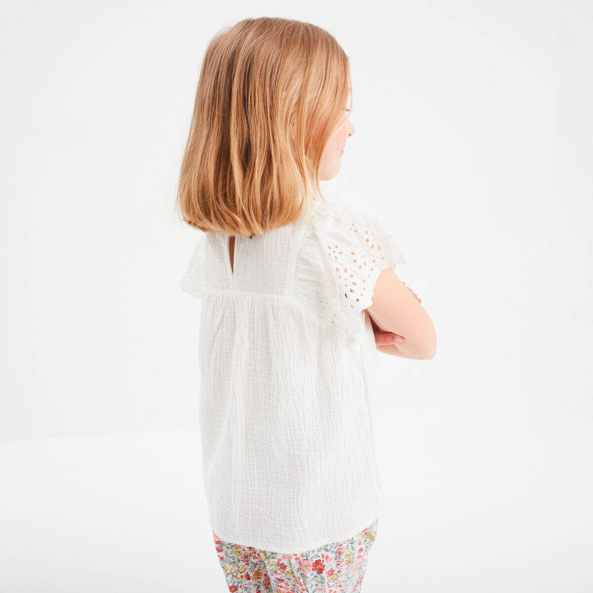 Blouse broderie anglaise gaze de coton ivoire fille