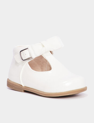 Babies c&eacute;r&eacute;monie vernies avec noeuds blanc b&eacute;b&eacute; fille