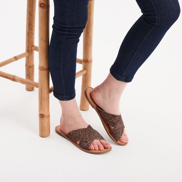 mules brides croisees en cuir kickers noir femme Mules brides croisées en cuir Kickers noir femme