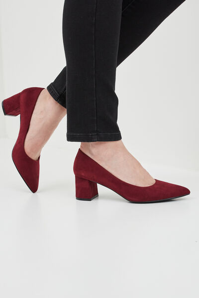 Escarpins à talons rouge femme