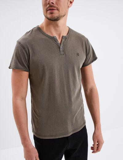 T-shirt col tunisien manches courte vert kaki homme