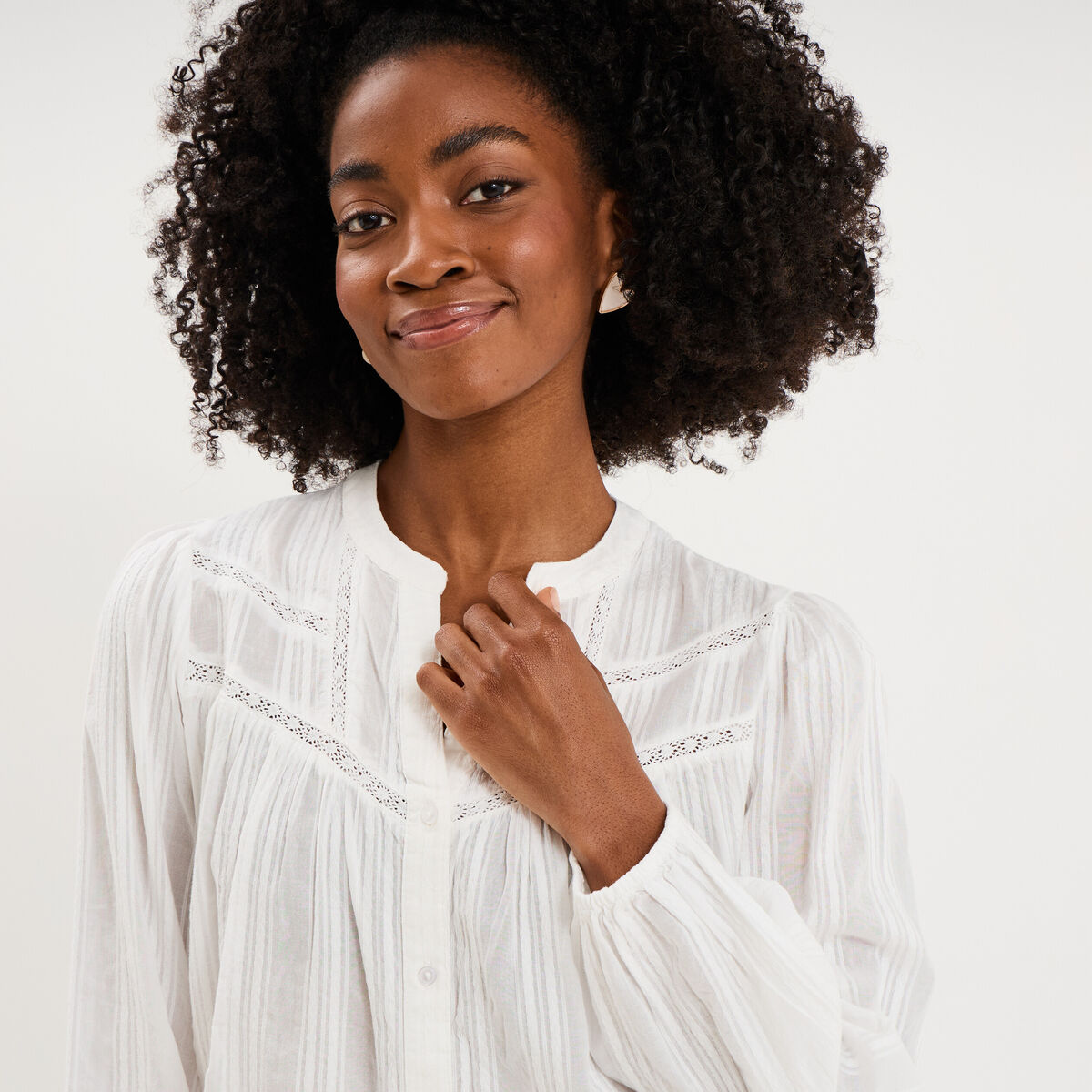 Blouse droite col tunisien coton blanc femme