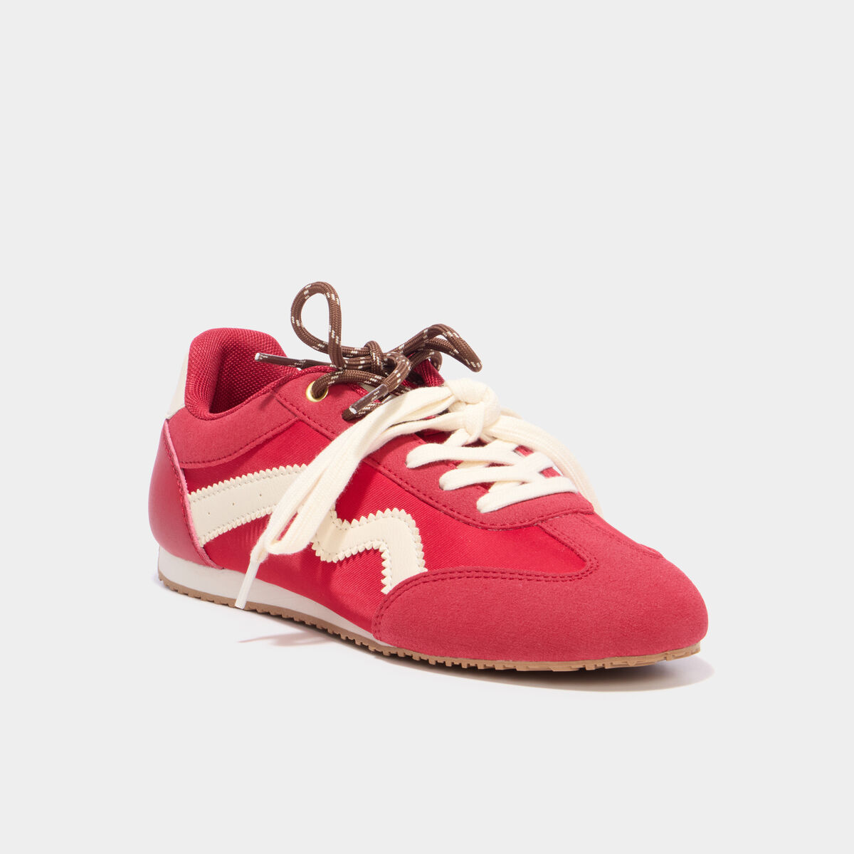 Baskets &agrave; lacets doubles semelle fine rouge femme