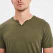 T-shirt manches courtes col tunisien vert kaki homme