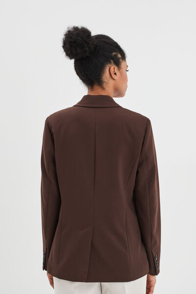 Veste droite boutonnée manches longues marron foncé femme
