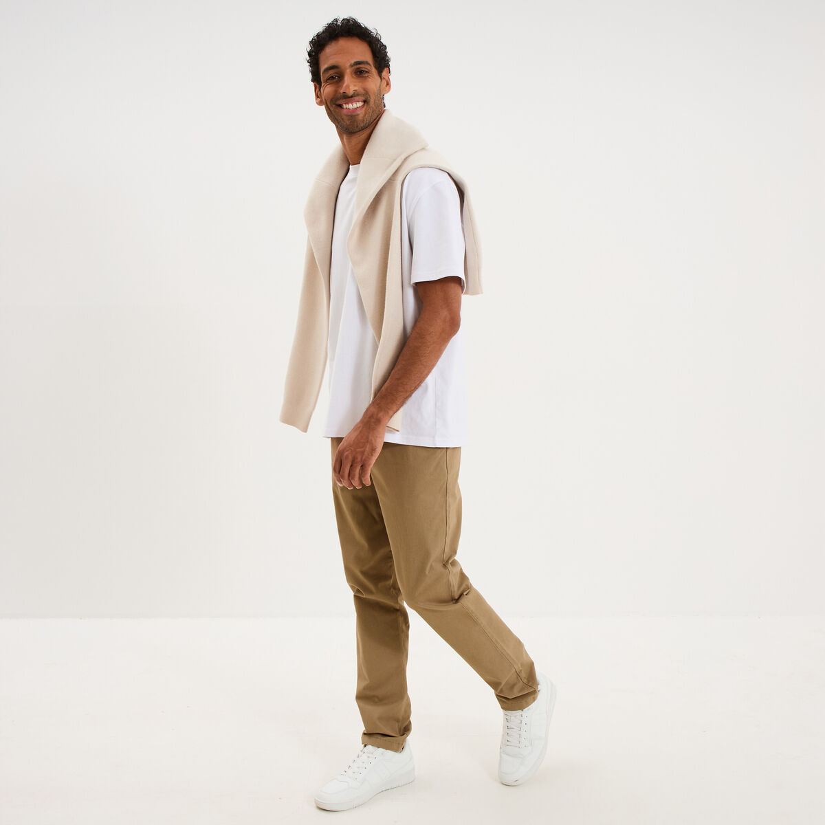 Pantalon chino droit stretch vert kaki homme