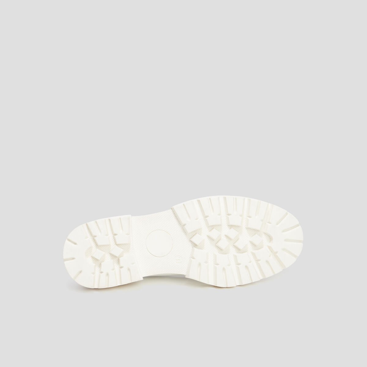 Mocassins crantés détail chaîne Liberto blanc femme