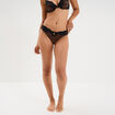 Tanga micro dentelle marron femme