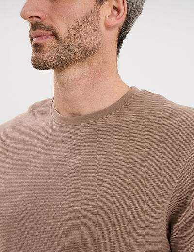 T-shirt textur&eacute; droit col rond coton marron homme