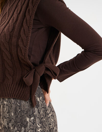 Pull gilet noeuds col roulé sans manches marron foncé femme