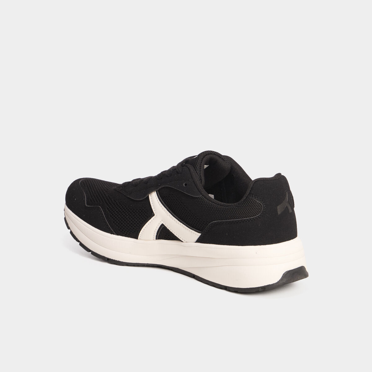Baskets running de sport &agrave; lacets noir homme