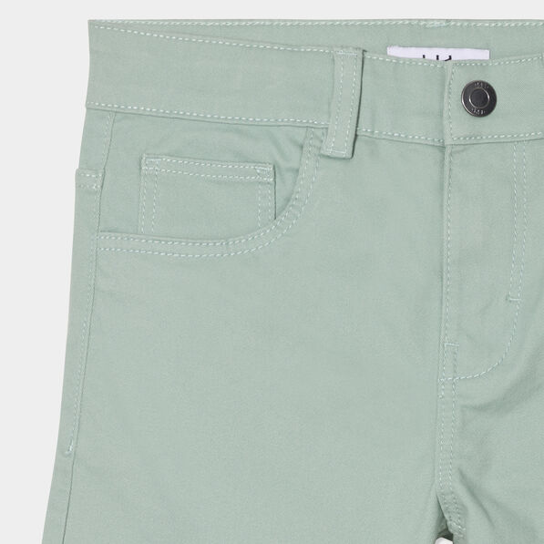 Bermuda droit ajusté à ourlets vert pastel garçon