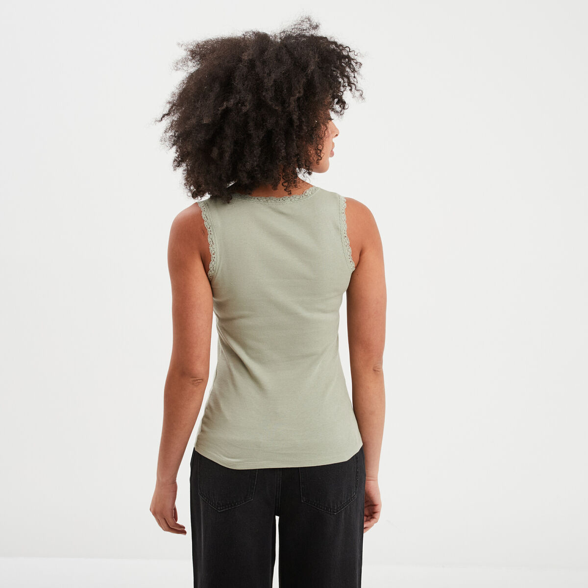 Débardeur coton bords dentelle vert kaki femme