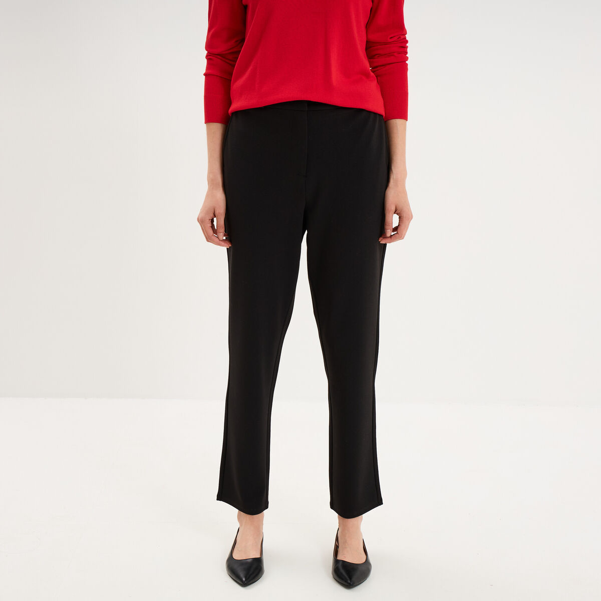 Pantalon cigarette 7/8 &egrave;me effet cr&ecirc;pe noir femme