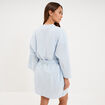 Peignoir court ceintur&eacute; gaze de coton bleu ciel femme
