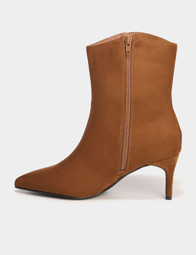 Boots &agrave; talons aiguilles 4 cm marron femme