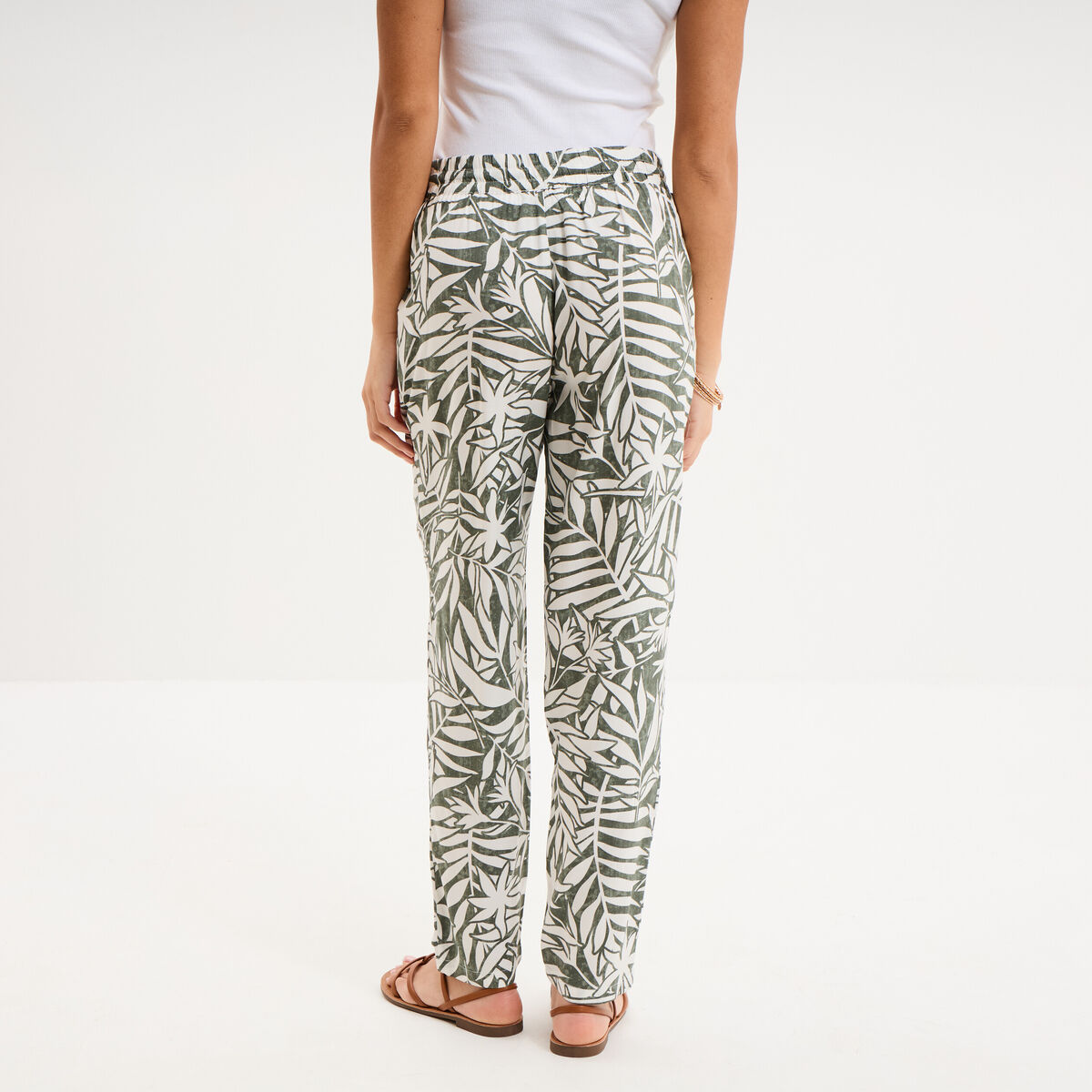Pantalon cigarette fluide &agrave; ceinture vert kaki femme
