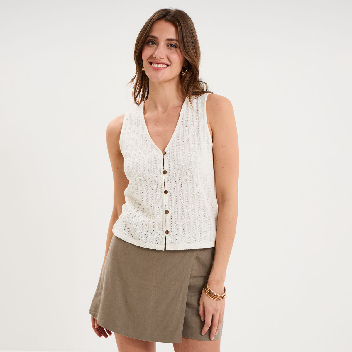 D&eacute;bardeur effet ajour&eacute; col en V ecru femme