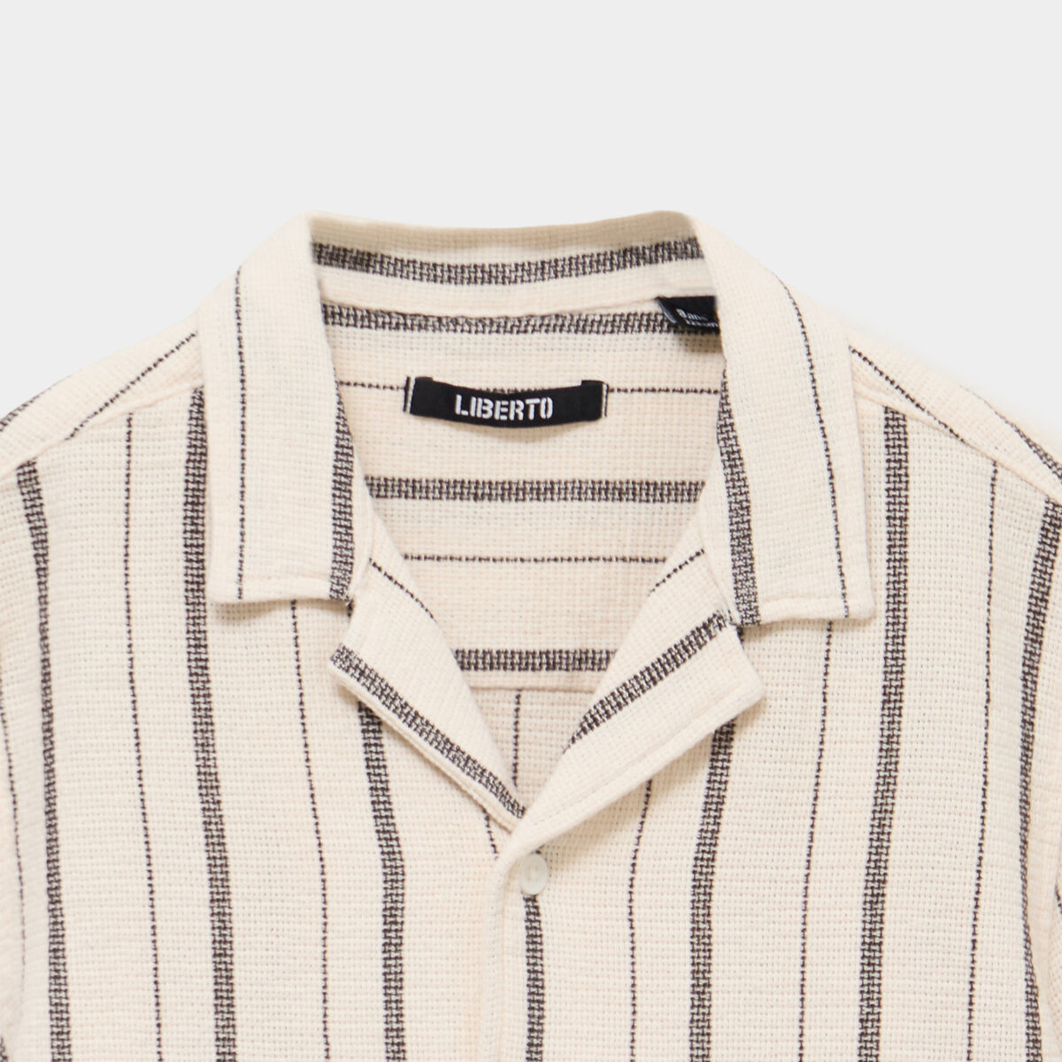 Chemise droite manches courtes coton ivoire gar&ccedil;on
