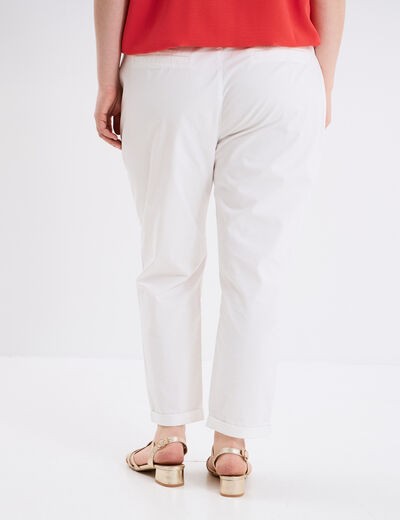 Pantalon chino cigarette ceinturé coton blanc femme grande taille