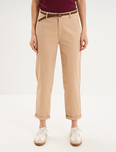 Pantalon chino regular ceinture tress&eacute;e sable femme