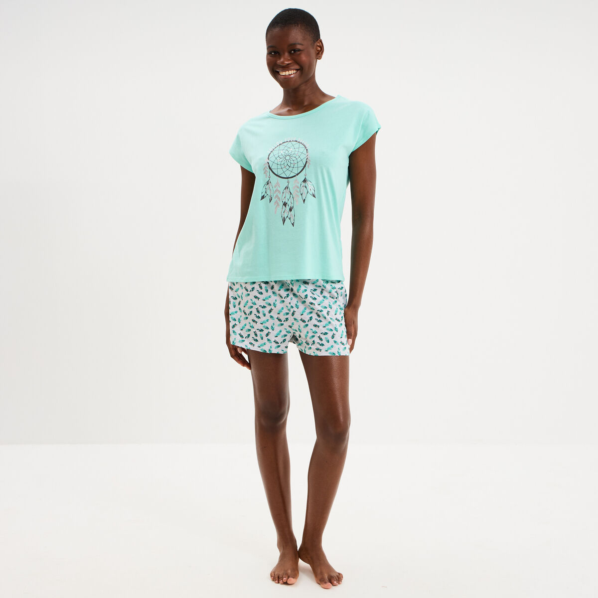 Ensemble pyjama avec t-shirt et short bleu turquoise femme