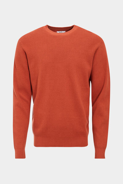 Pull avec col rond à relief orange foncé homme