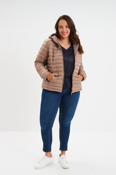 Doudoune d&eacute;perlante l&eacute;g&egrave;re &agrave; capuche sable femme grande taille