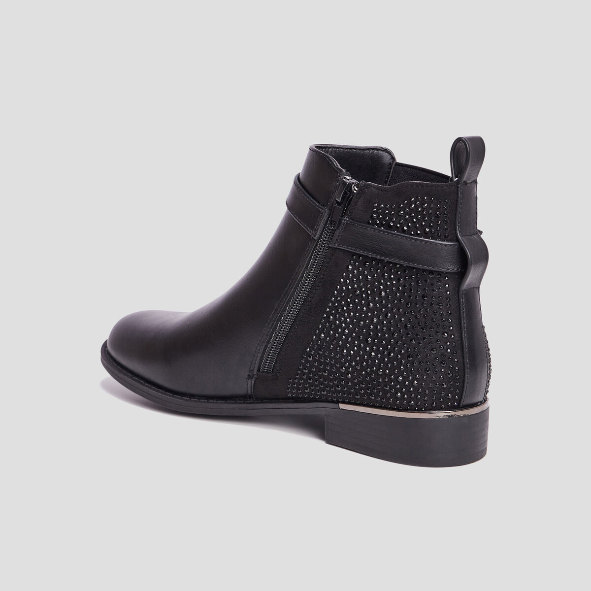 Bottines plates avec strass et boucles noir femme