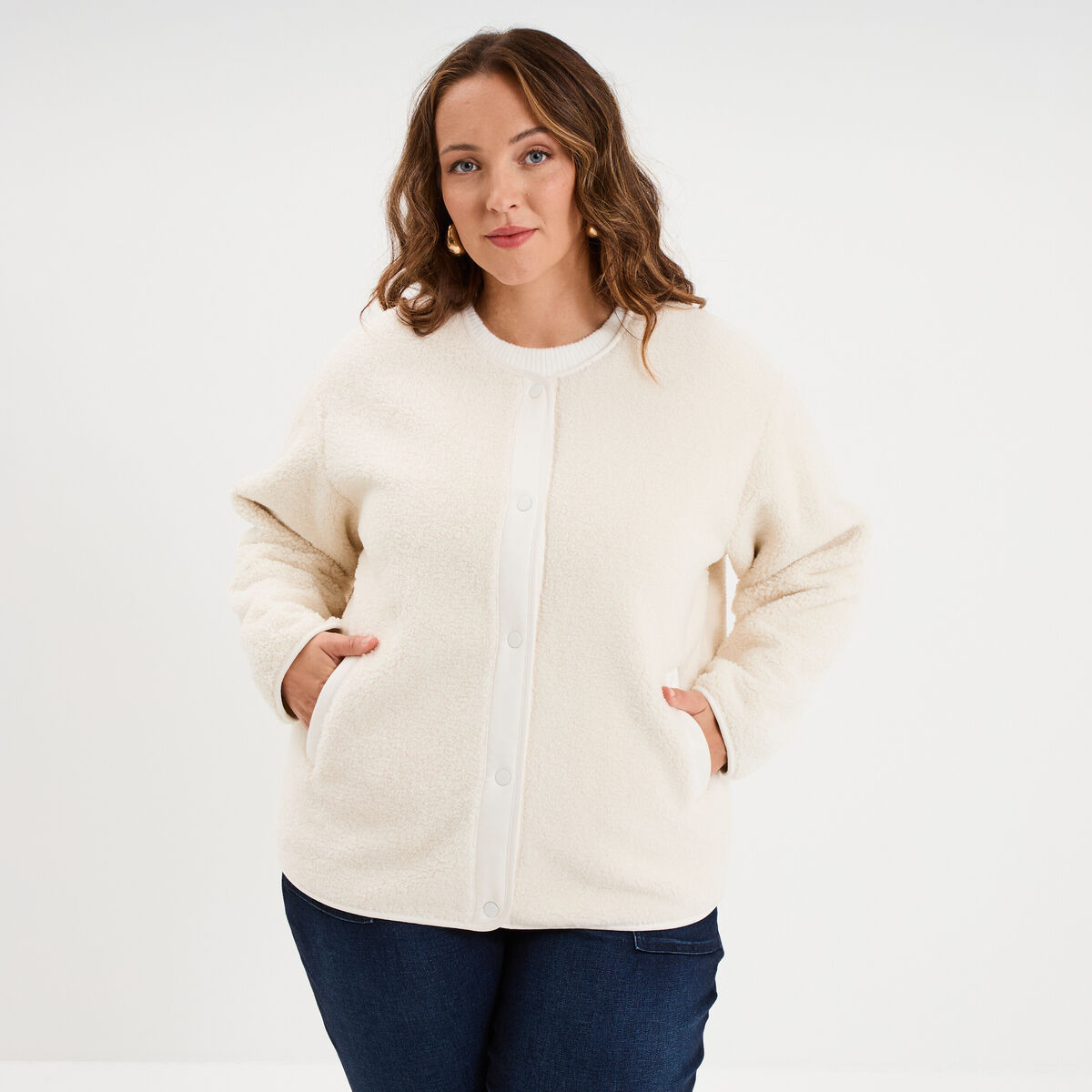 Veste effet polaire boutonn&eacute;e ecru femme grande taille