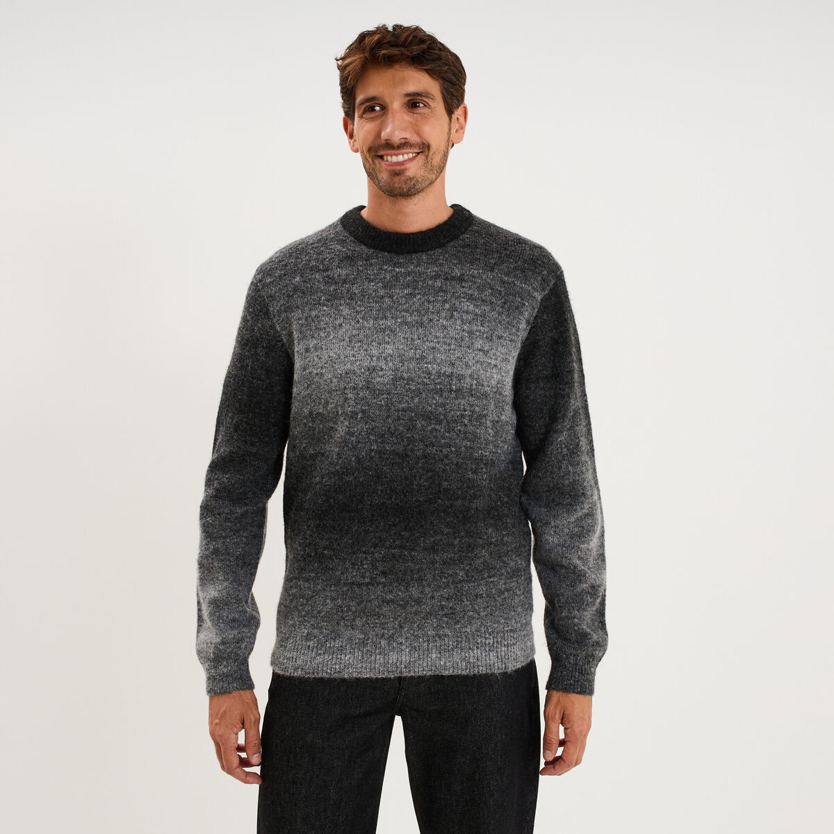 Pull droit col rond manches longues gris fonc&eacute; homme
