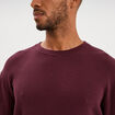 Pull en maille textur&eacute;e col rond prune homme