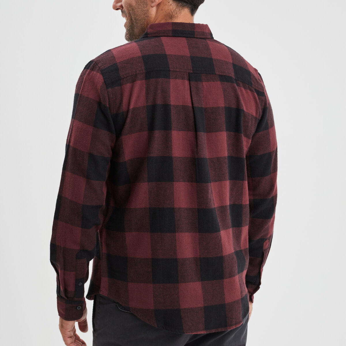 Chemise droite 2 poches manches longues bordeaux homme