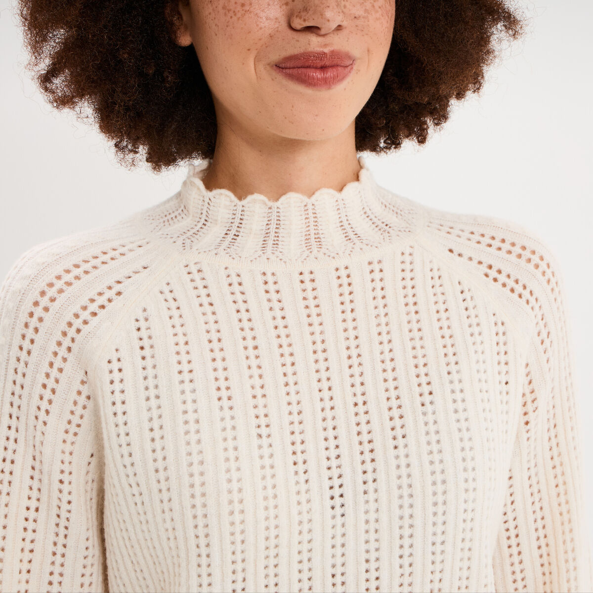 Pull col montant textur&eacute; manches longues blanc femme
