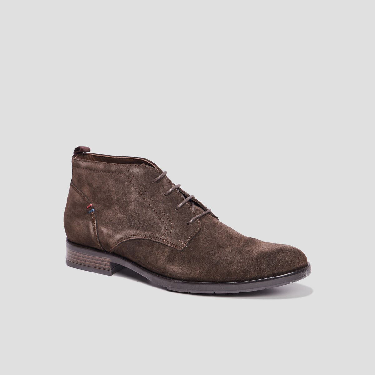 Bottines &agrave; lacets en cuir marron homme