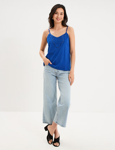 D&eacute;bardeur avec broderie anglaise coton bleu electrique femme