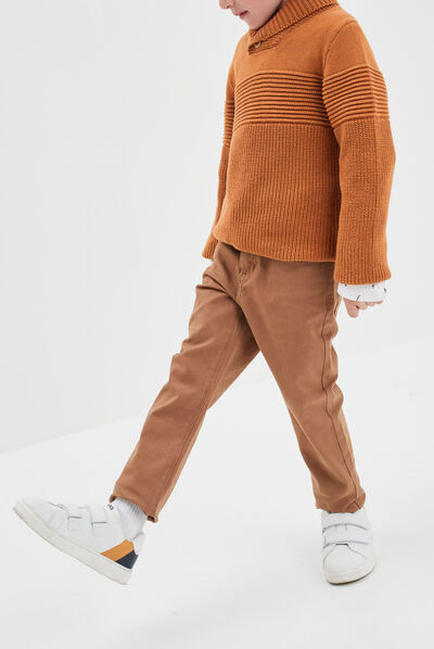 Pantalon slim stretch marron garçon