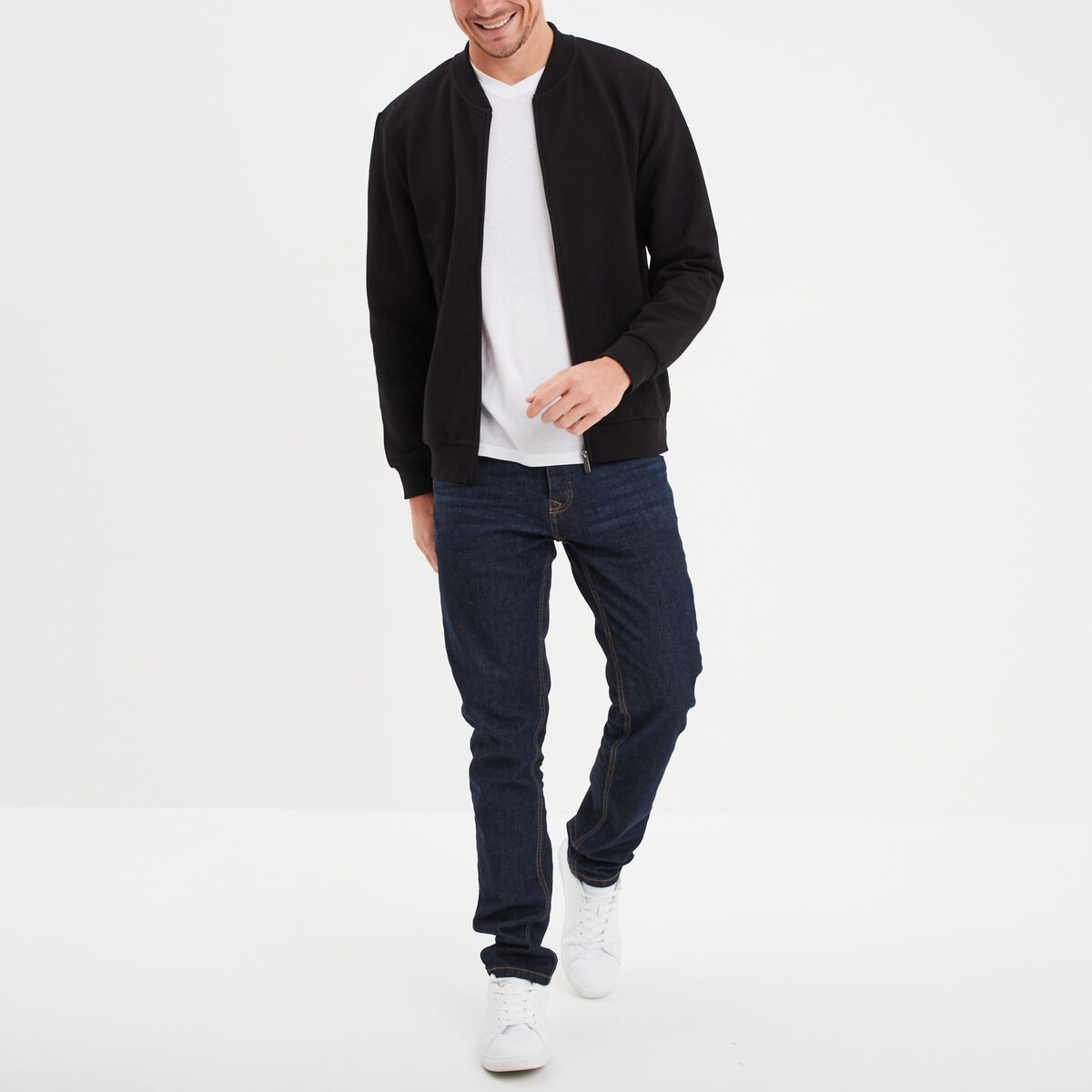 Gilet reli&eacute;f&eacute; manches longues zipp&eacute; noir homme