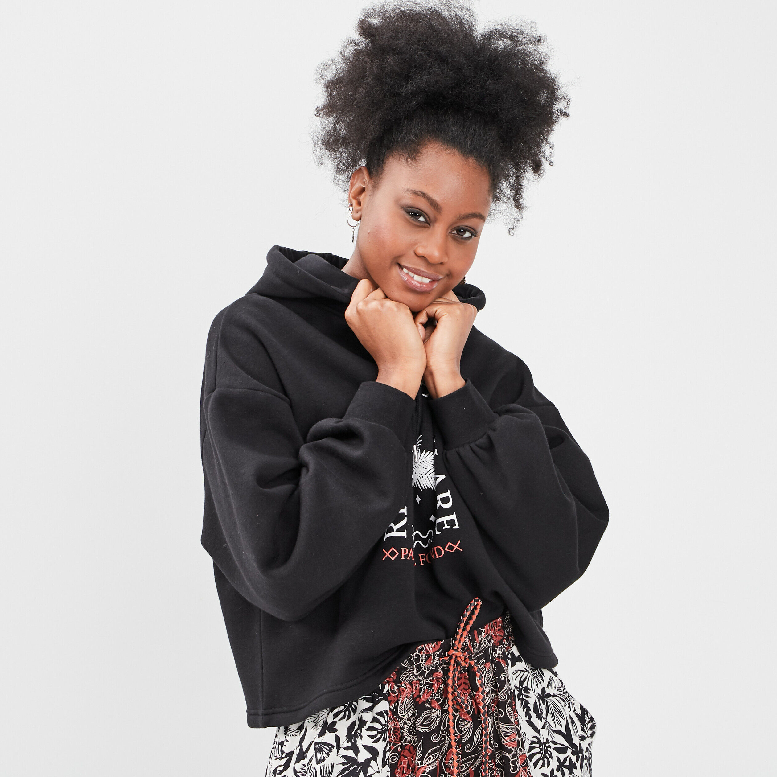 Sweat femme deals noir capuche