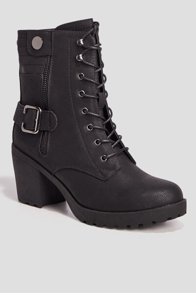 Bottines à talons et boucles noir femme