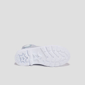 baskets montantes crantees en toile bleu fille Baskets montantes crantées en toile bleu fille