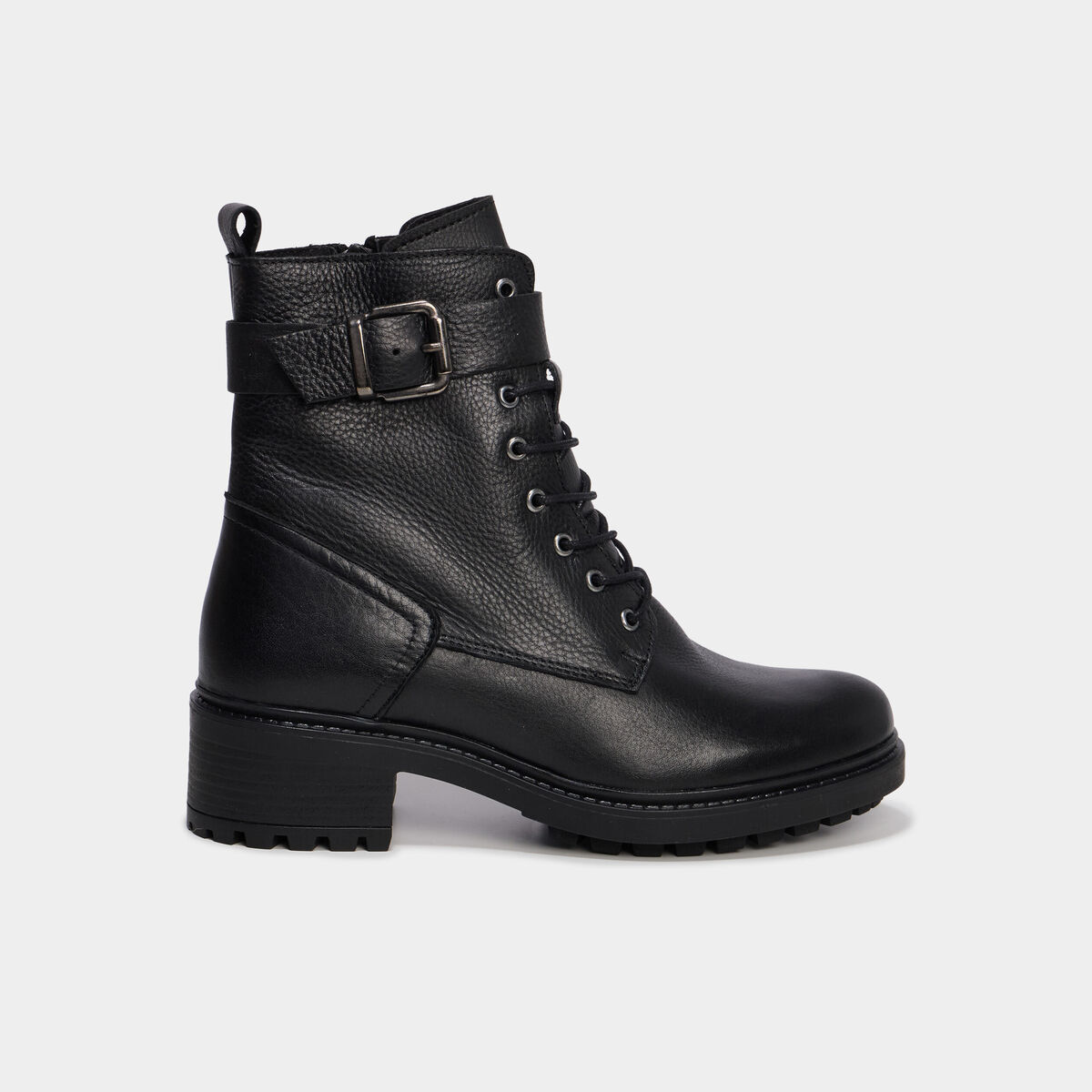 Boots crantées à lacets en cuir noir femme