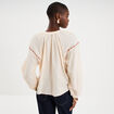 Blouse brod&eacute;e manches longues coton beige femme