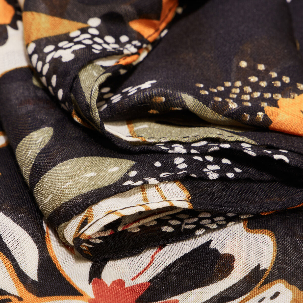 Foulard noir femme