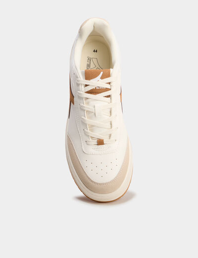 Tennis basses &agrave; lacets semelle plate marron clair homme