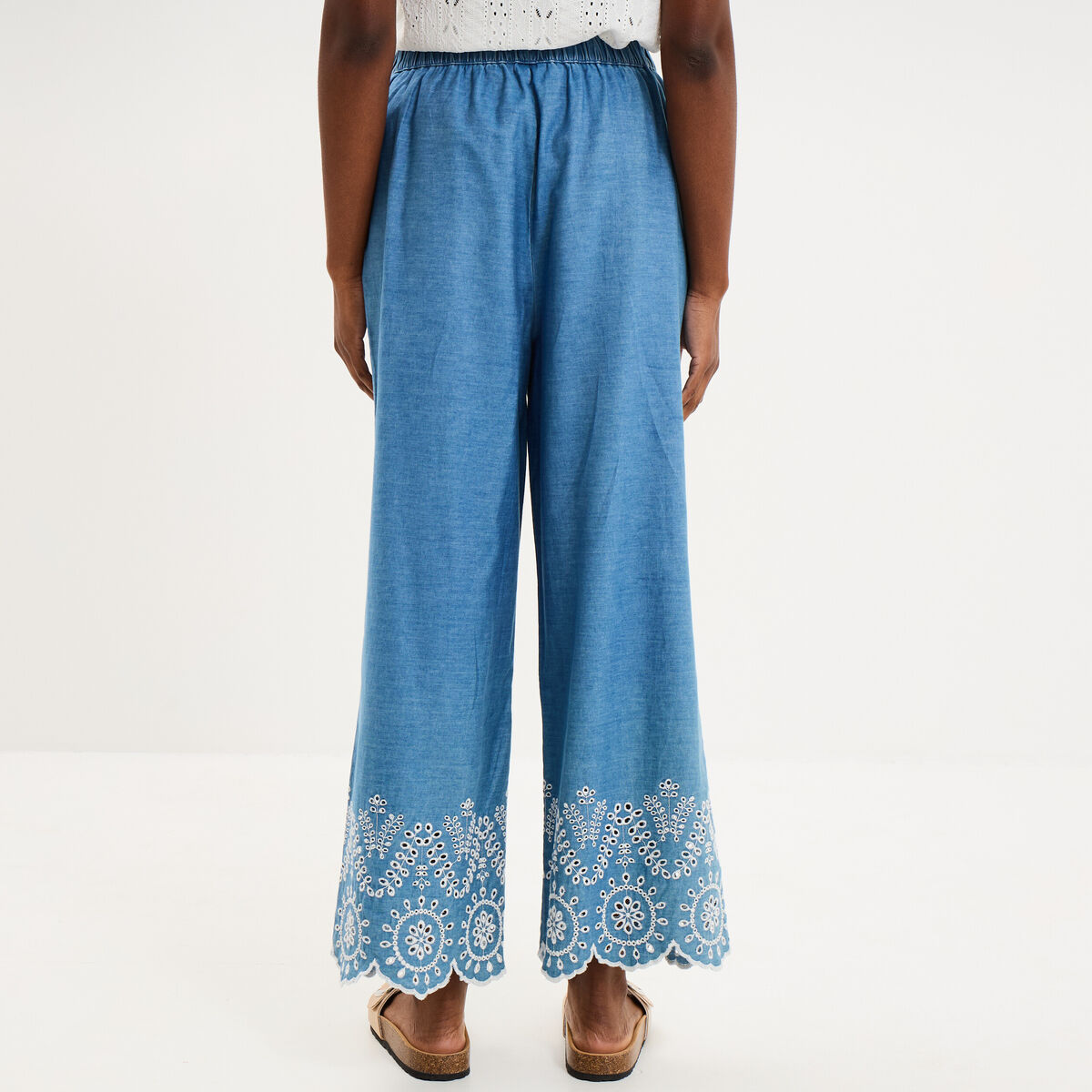 Pantalon avec broderie taille haute denim double stone femme