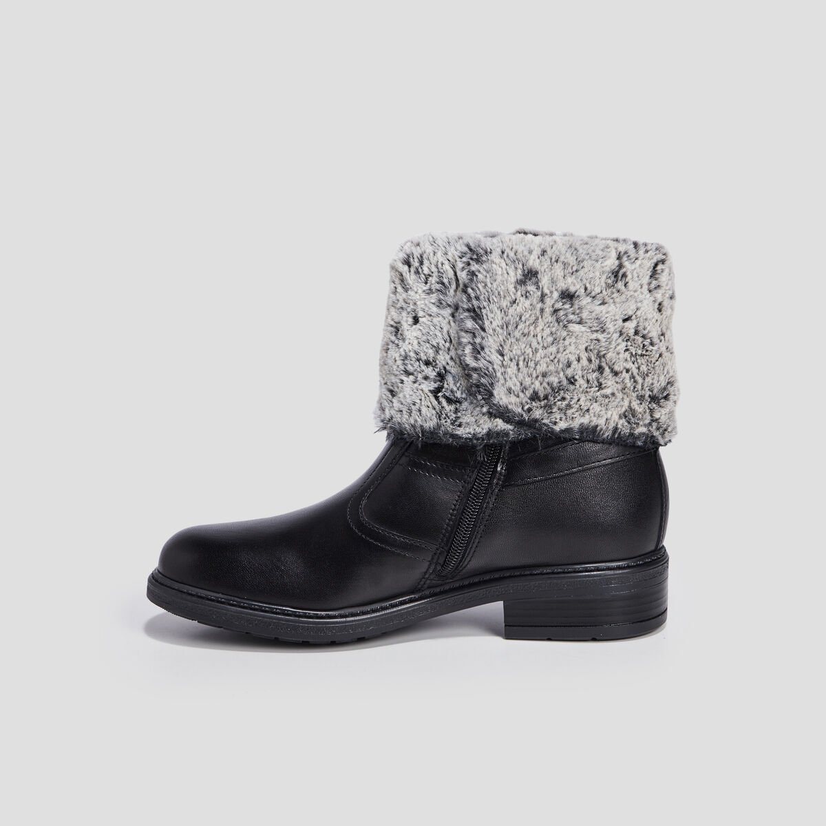 Bottines à fourrure en cuir noir fille